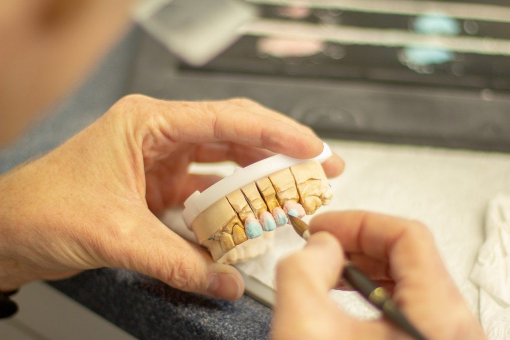tooth replacement, dentist, healthcare